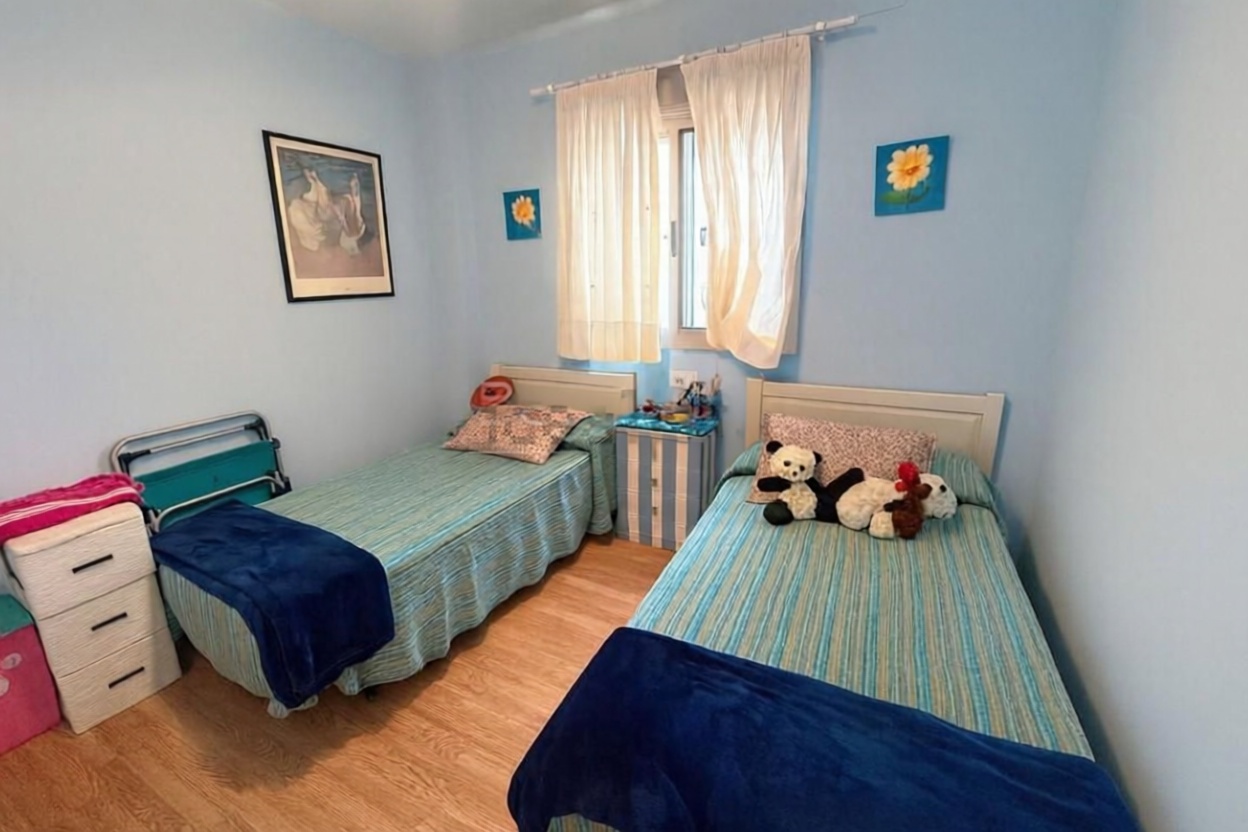 Beachfront flat in Punta Umbría — Bedroom