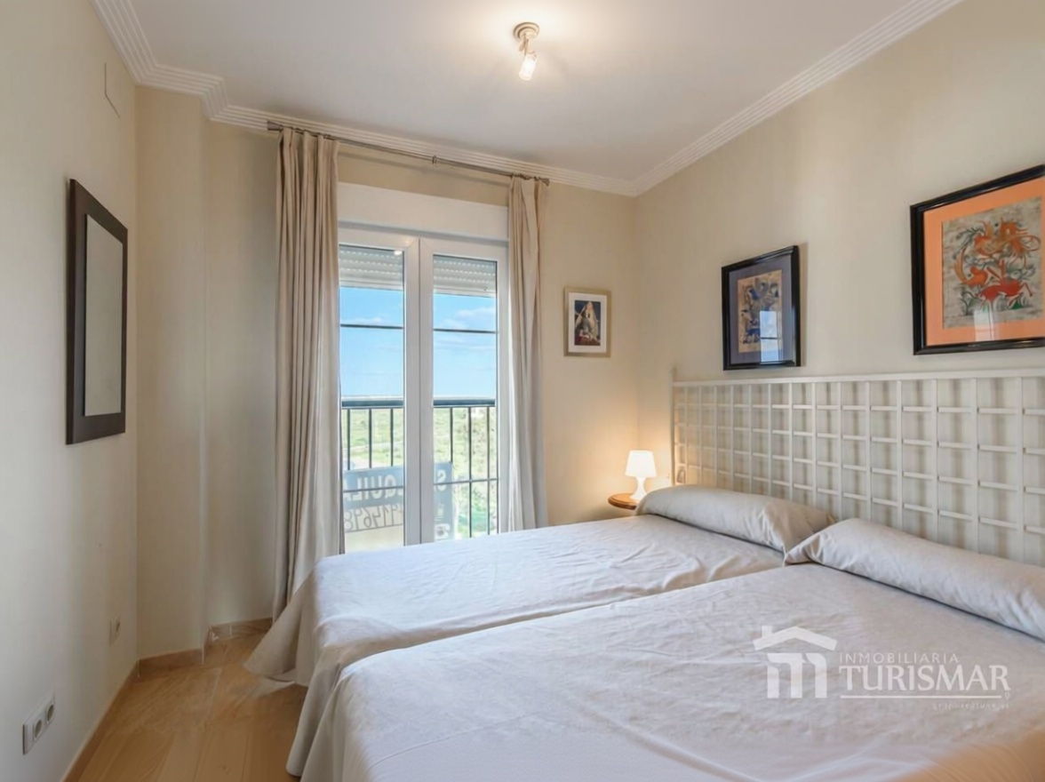 Appartement en attique en première ligne de mer à Ayamonte — Chambre