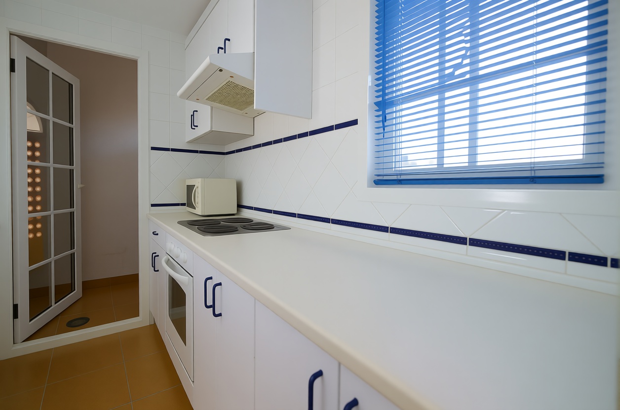 Appartement en attique en première ligne de mer à Ayamonte — Cuisine