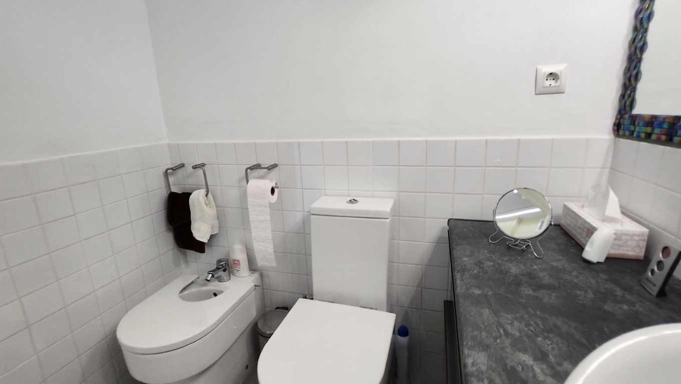 Beachfront duplex in Cartaya — Bathroom