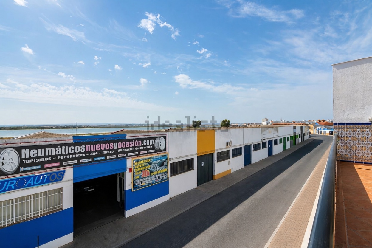 Chalet with direct beach access in Ayamonte — Sea view