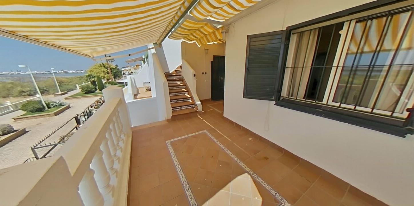 Chalet avec accès direct à la plage à Isla Cristina — Terrasse mer