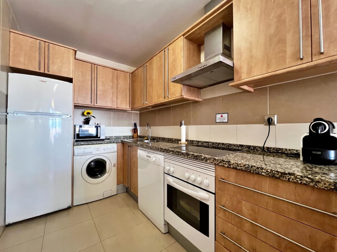 Chalet with direct beach access in Ayamonte — Kitchen
