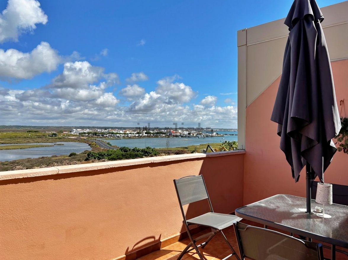 Chalet with direct beach access in Ayamonte
