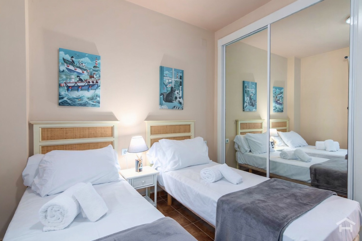 Beachfront flat in Ayamonte — Bedroom