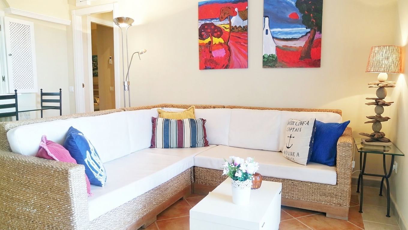 Beachfront flat in Ayamonte — Living room