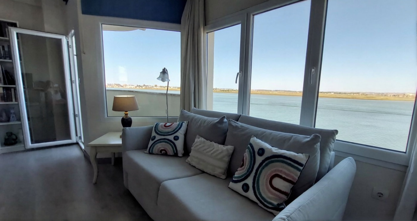 Квартира первая линия пляжа в Ayamonte — Гостиная