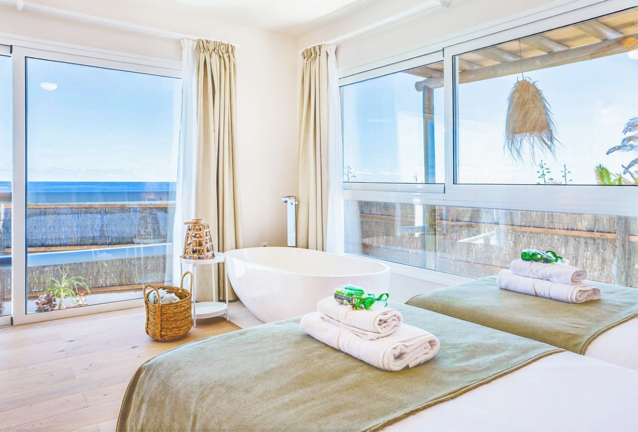 Chalet with direct beach access in Lanzarote — Bedroom