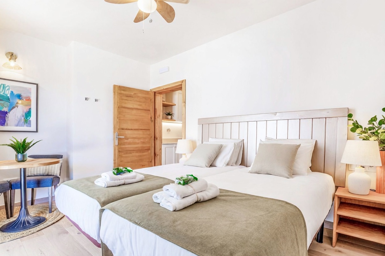 Chalet with direct beach access in Lanzarote — Bedroom