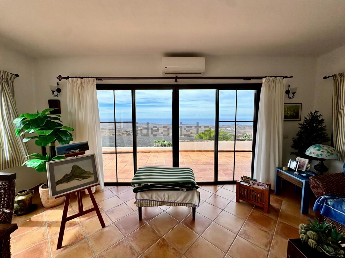 Chalet mit direkter Strandzugang in Yaiza