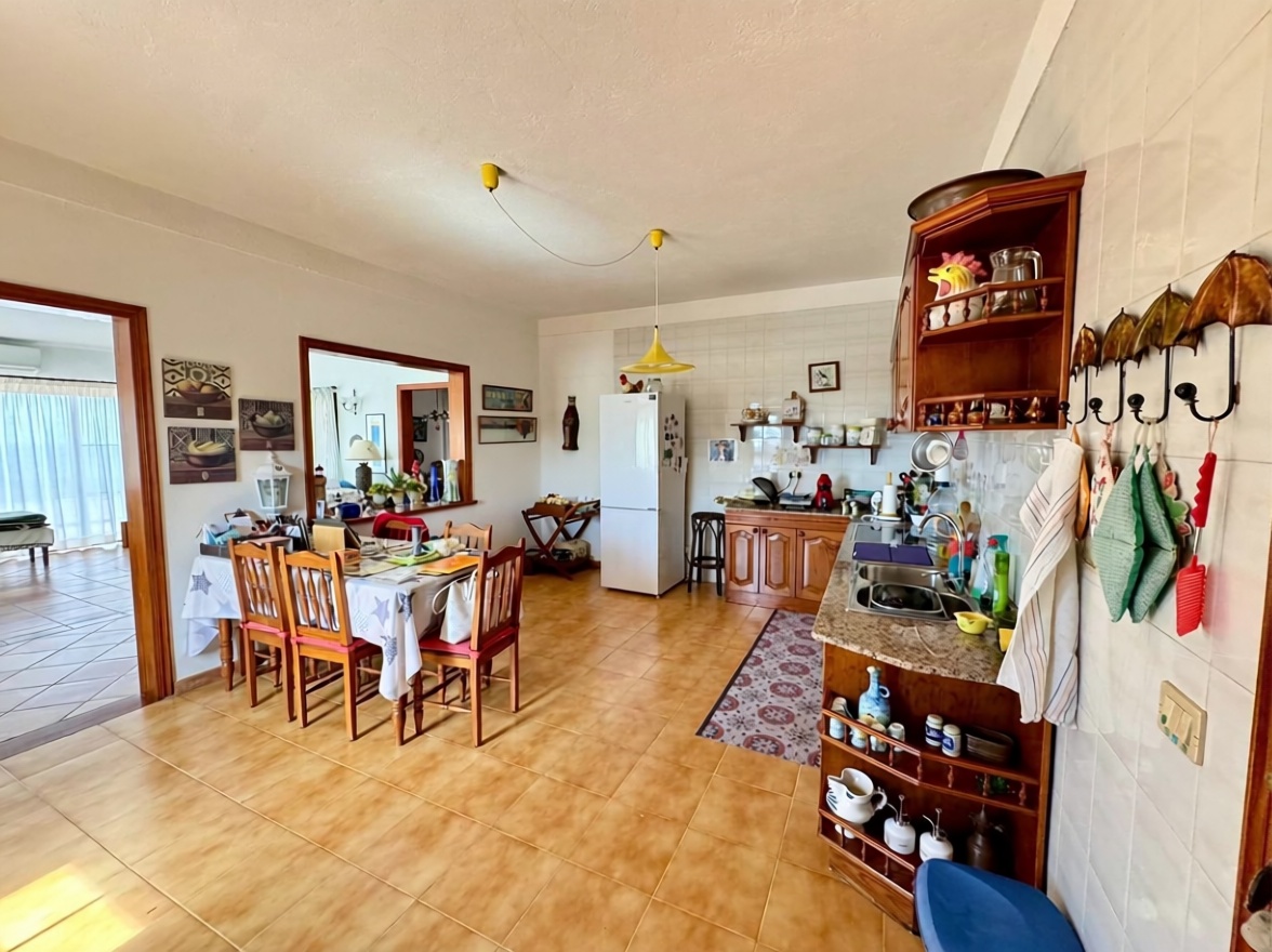 Chalet mit direkter Strandzugang in Yaiza — Küche