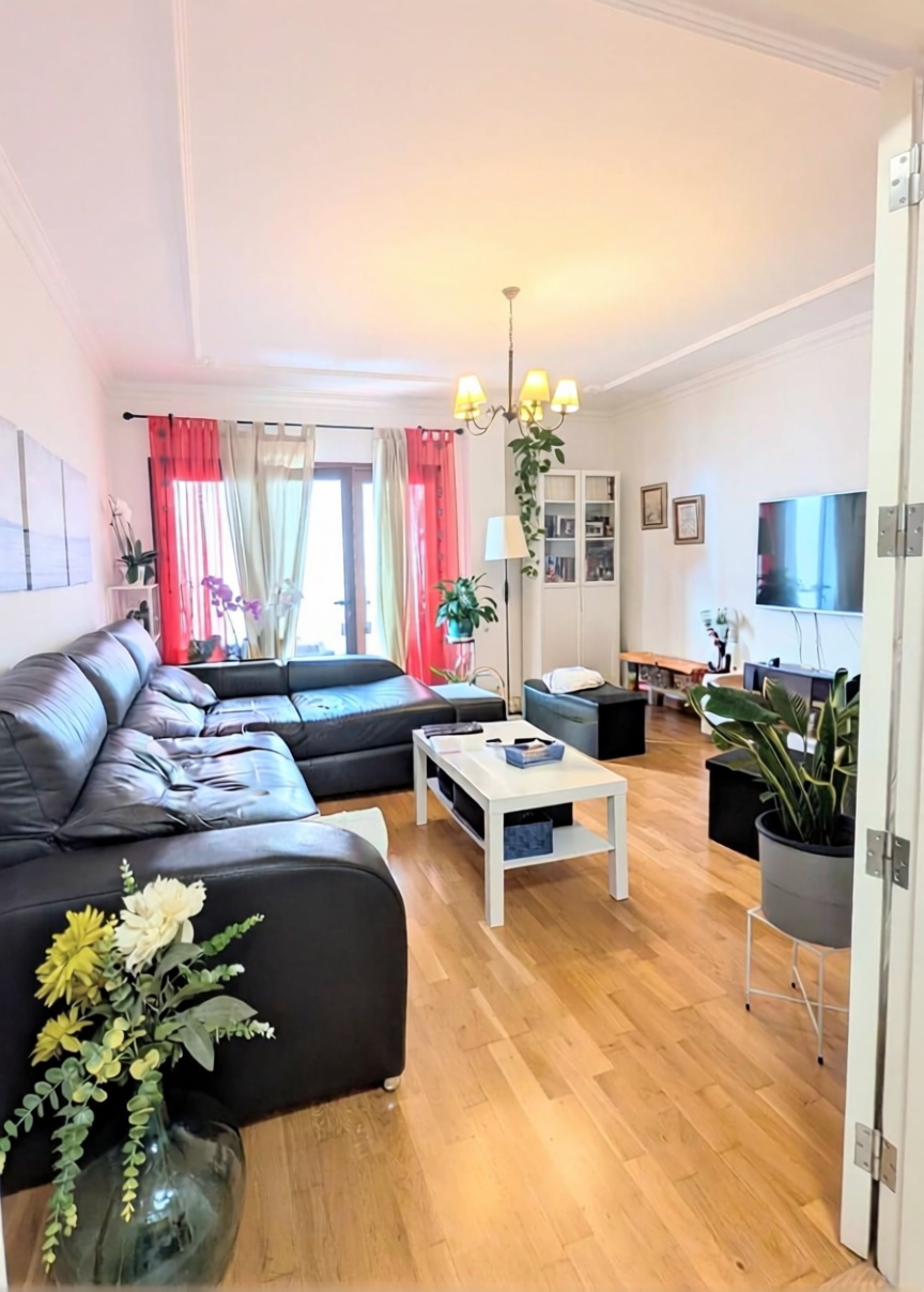 Beachfront flat in Arrecife — Living room