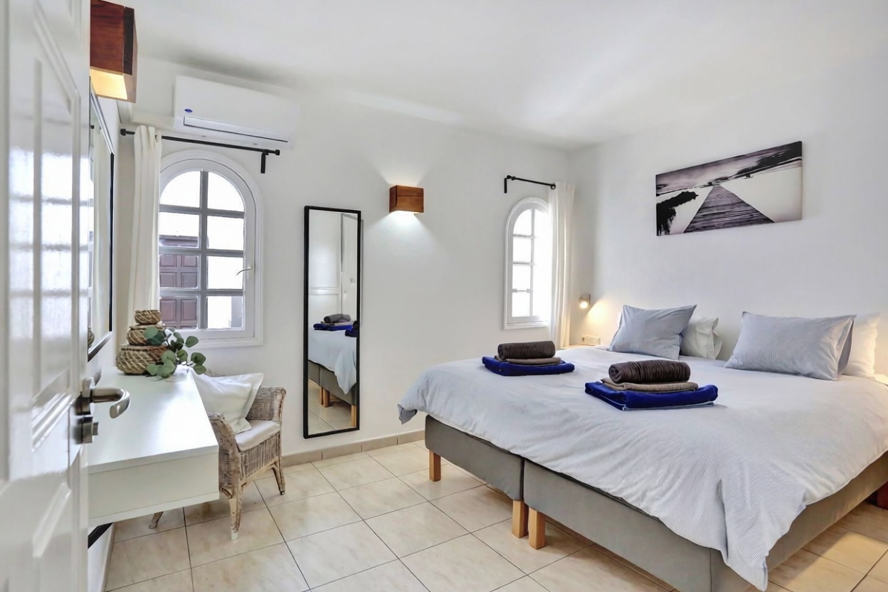 Chalet mit direkter Strandzugang in La Oliva — Schlafzimmer