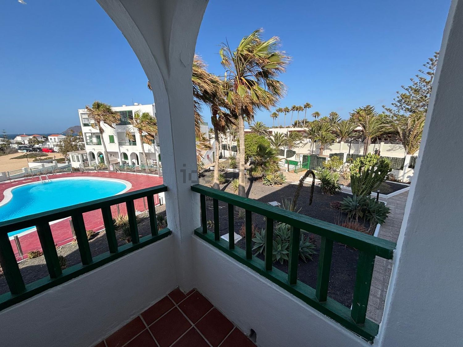 Flat for sale frontline beach in La Oliva