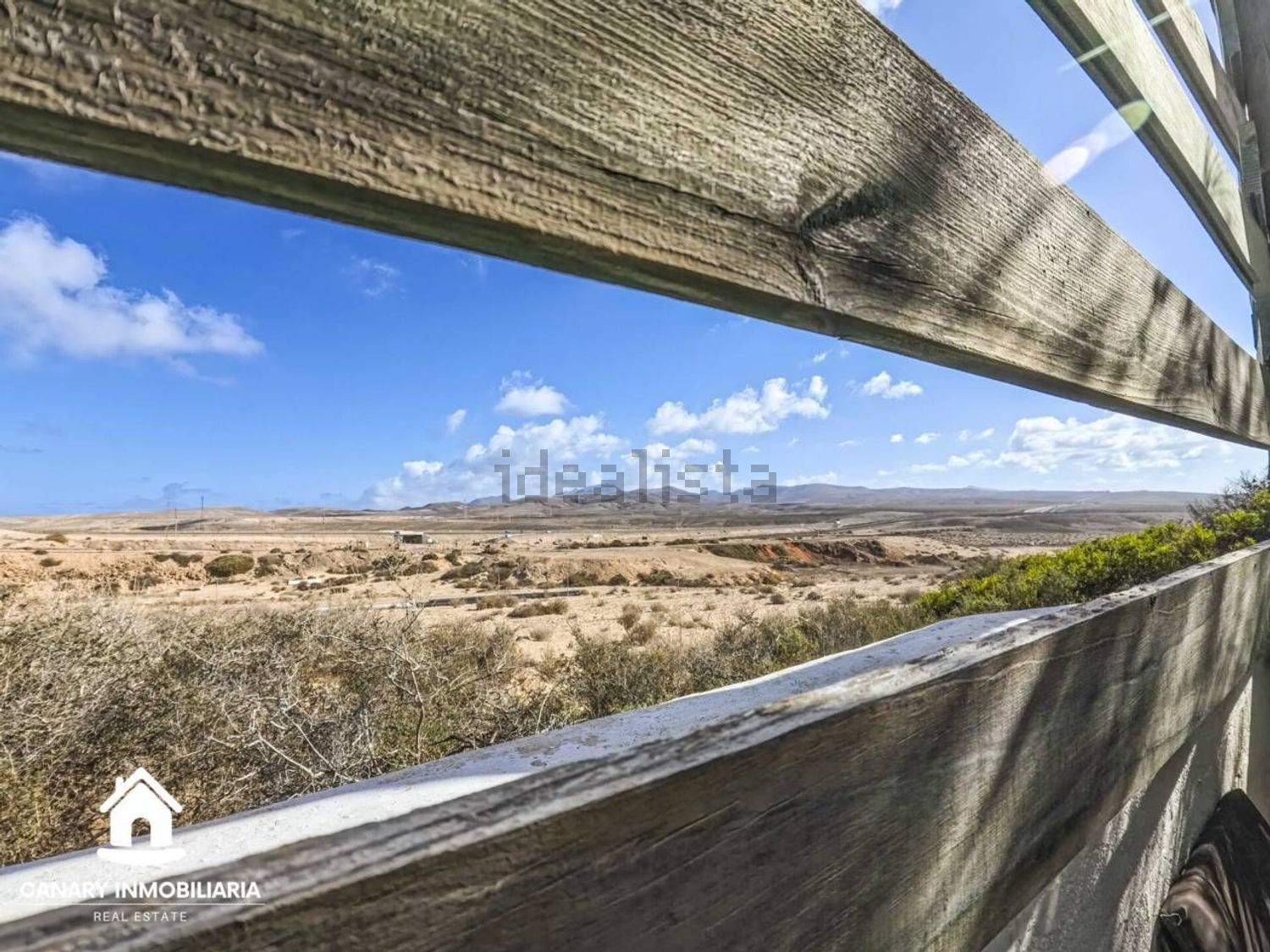 Country house for sale with direct beach access in Pájara
