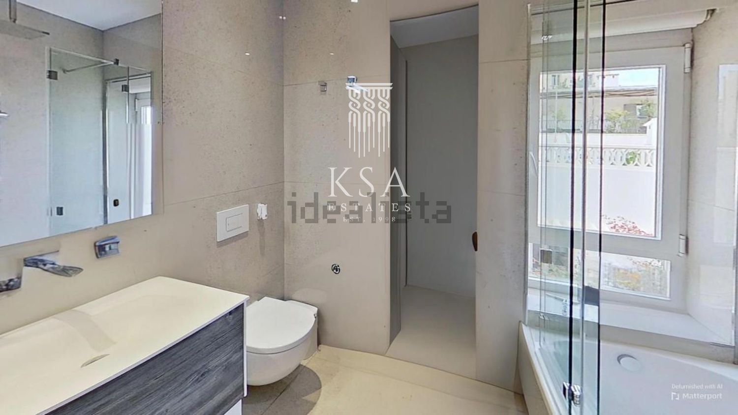 Ático em primeira linha de mar em Calvià — Casa banho