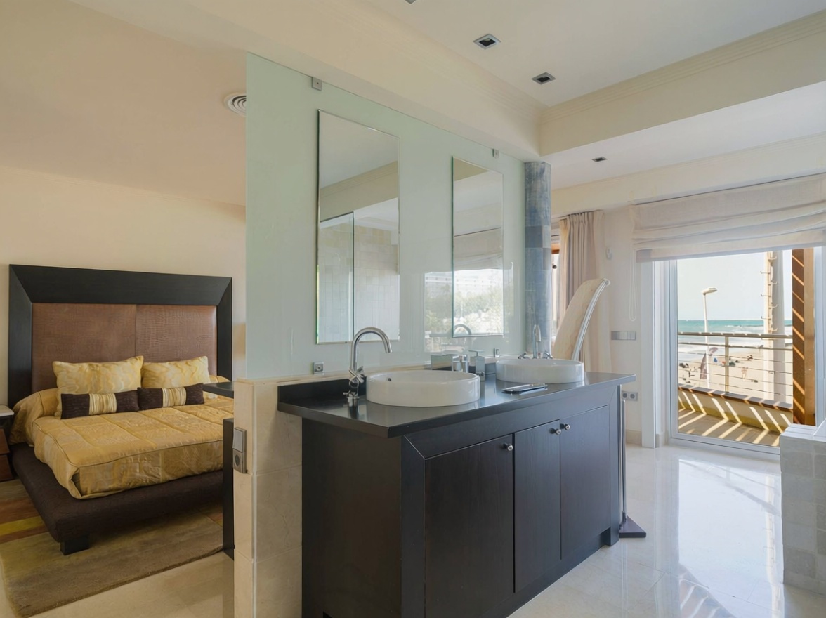 Chalet with direct beach access in San Bartolomé de Tirajana — Bathroom