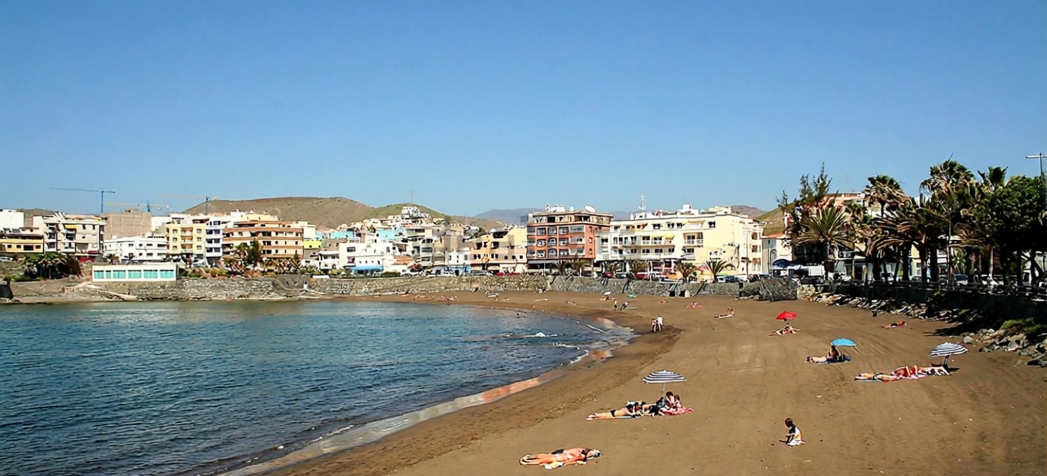 Chalet with direct beach access in Mogán