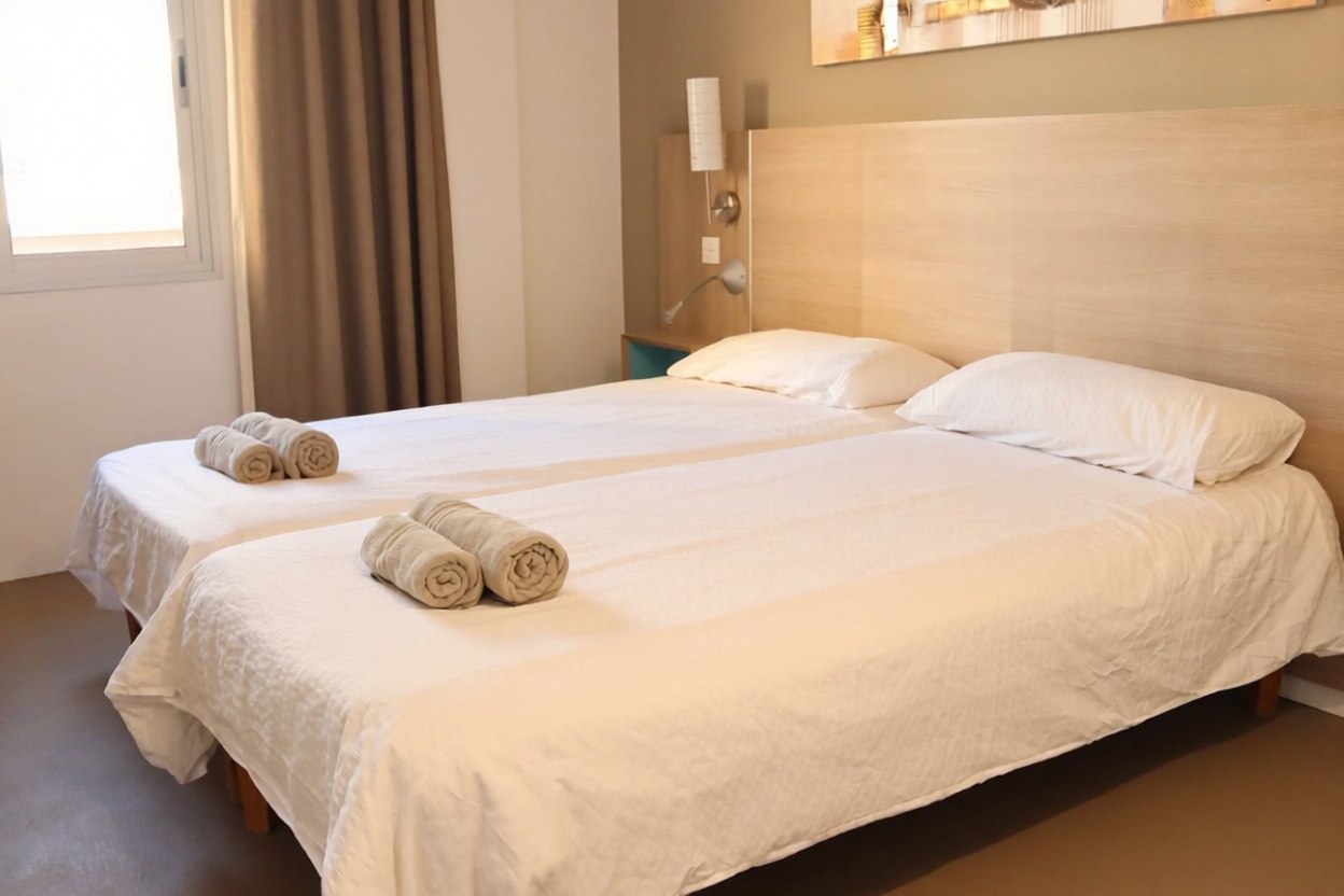 Beachfront flat in Mogán — Bedroom