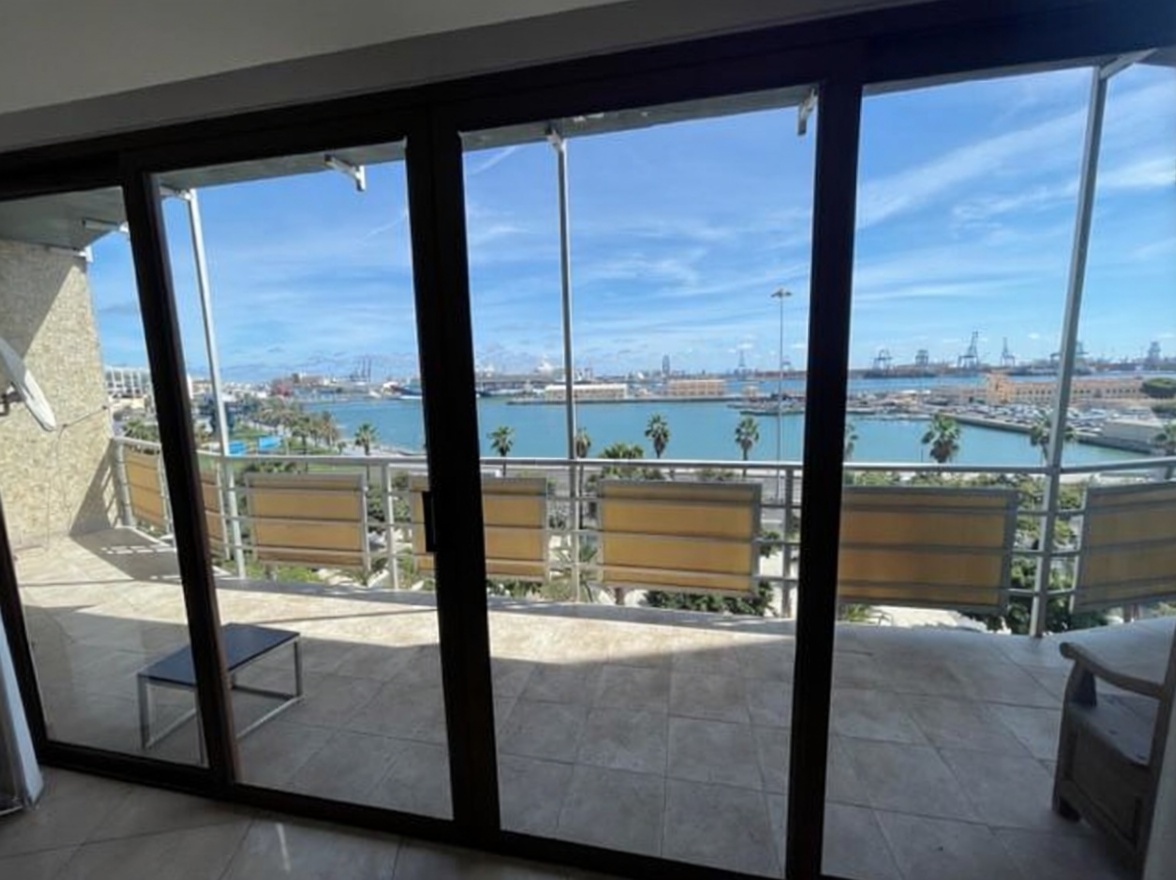 Beachfront flat in Las Palmas de Gran Canaria