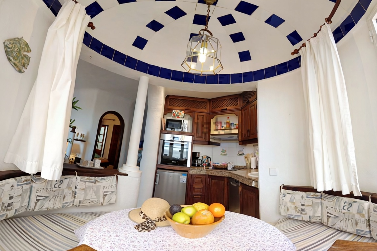 Chalet avec accès direct à la plage à San Bartolomé de Tirajana — Cuisine