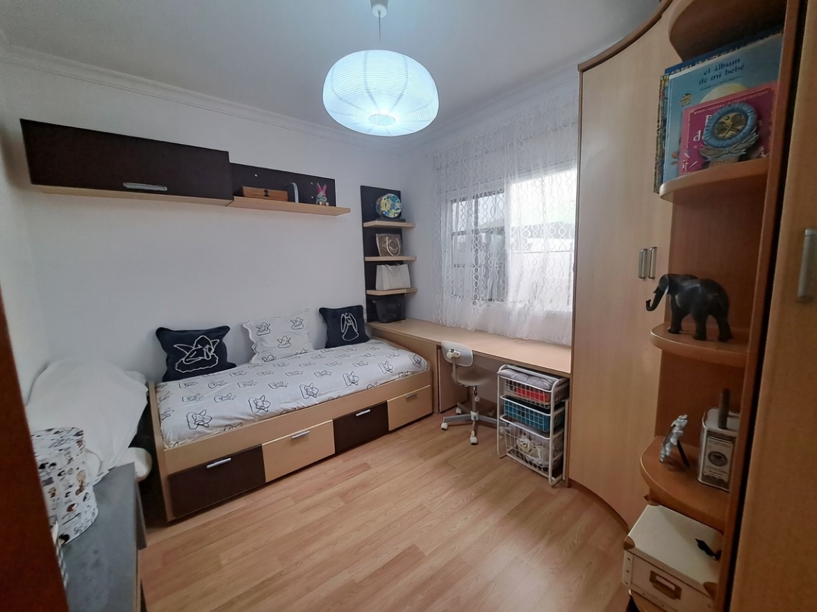 Beachfront flat in Las Palmas de Gran Canaria — Bedroom