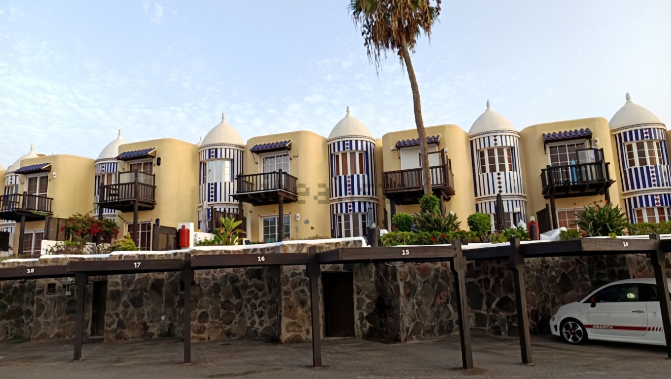Chalet avec accès direct à la plage à San Bartolomé de Tirajana — Cuisine